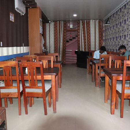 Hotel Megha Heritage Surkhet Екстериор снимка