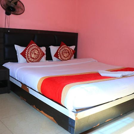 Hotel Megha Heritage Surkhet Екстериор снимка